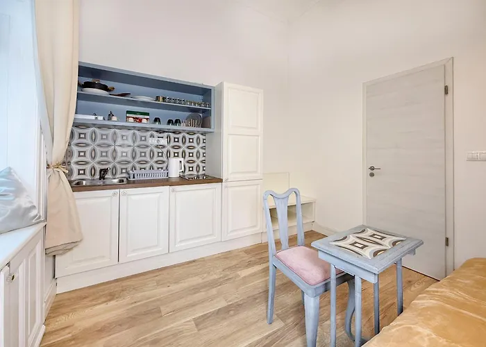 Hj7-B Hunyadi Apartment
